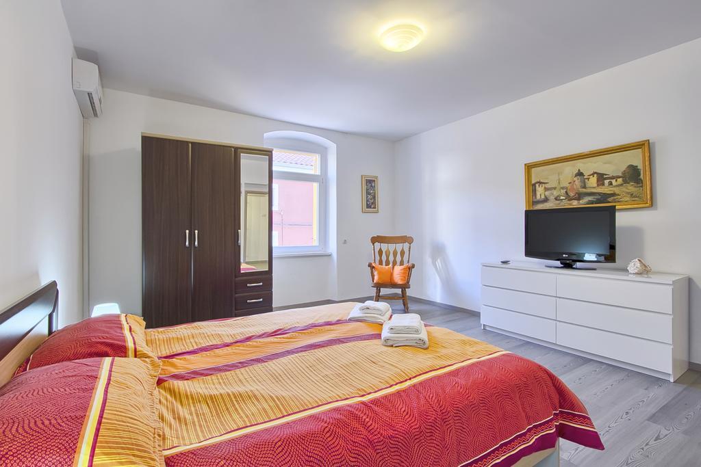 Apartment Spagnolo City Pula Chambre photo