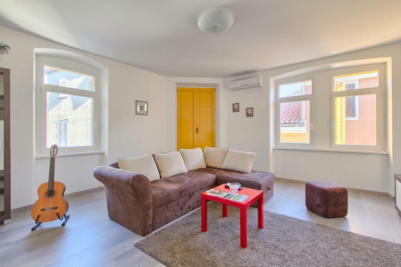Apartment Spagnolo City Pula Extérieur photo
